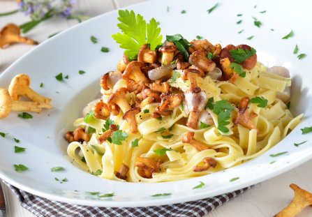 Tagliatelle z sosem kurkowym