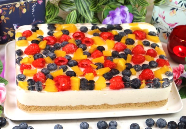Sernik tutti frutti