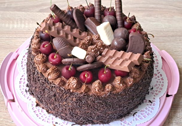 Tort czekoladowy