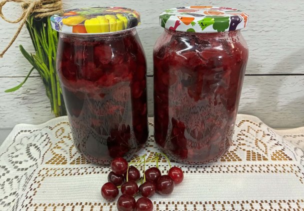 Domowe wiśnie w syropie