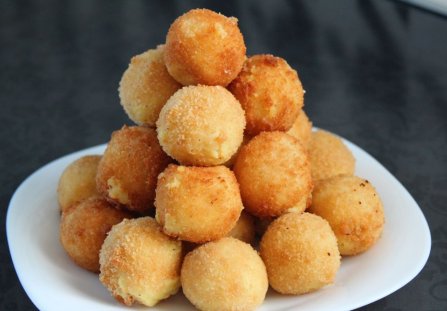 Kulki ziemniaczane smakują jak pierogi ruskie