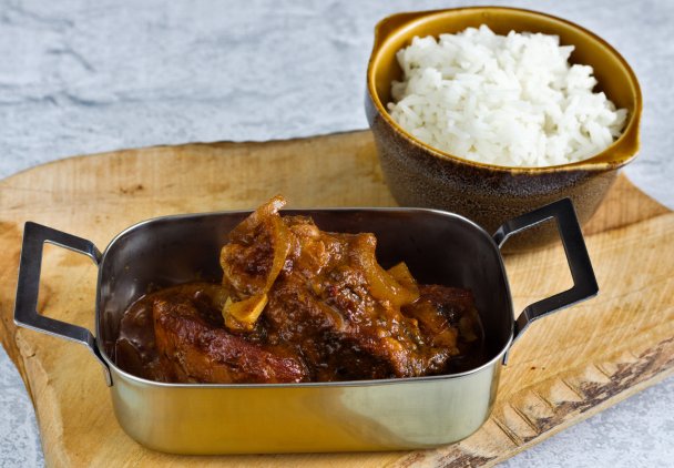 Aromatyczne pieczone żeberka