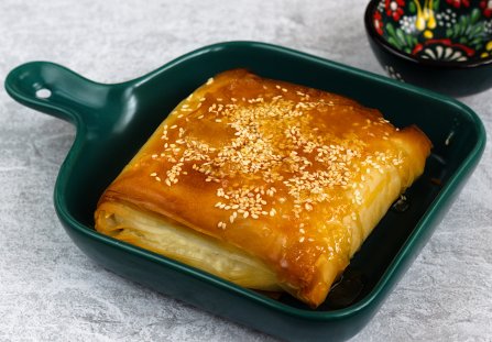 Feta zapiekana w cieście filo
