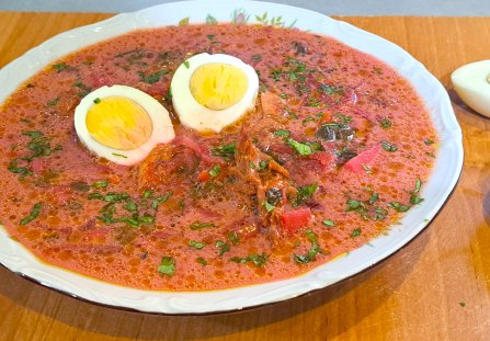 Zupa botwinkowa.