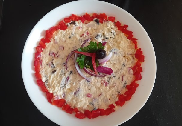 Pasta kanapkowa pikantna