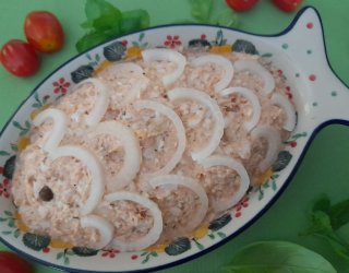 Pasta śniadaniowa z łososiem