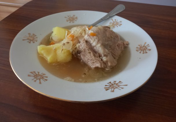 Kapuśniak na żeberkach