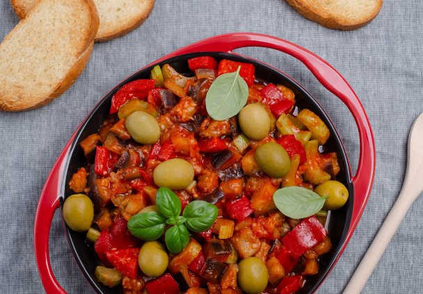 Caponata - sycylijska potrawka z bakłażana. Poczujesz się jak na wakacjach we Włoszech