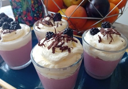 Panna Cotta jeżynowa