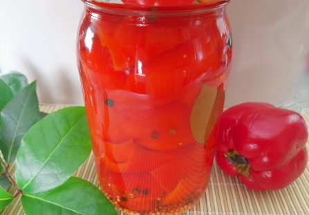 Papryka w łagodnej marynacie