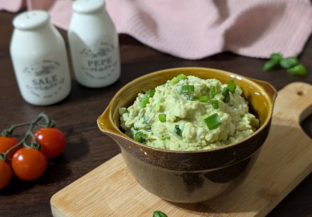 Pasta jajeczna z awokado