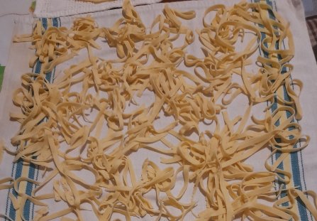 Domowe Tagliatelle