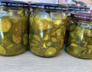 Ogórki jak z McDonald’s – chrupiące i lekko słodko-kwaśne