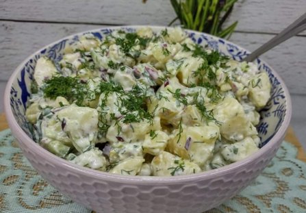 Sałatka do grilla i dań mięsnych