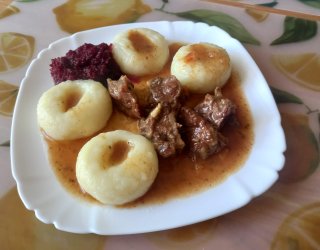 Gulasz z goleni wołowej