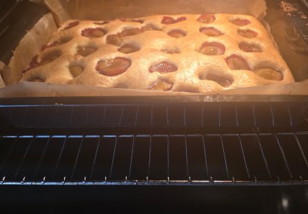 Ciasto szybkie ze sliwkami