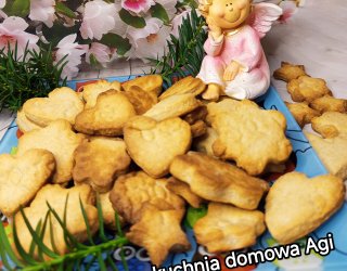 Ciastka cynamonowe maślano-śmietanowe