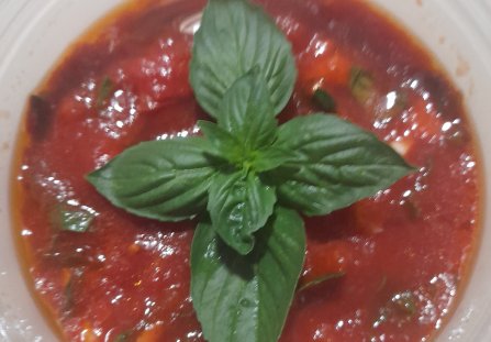 Sos do pizzy z bazylią