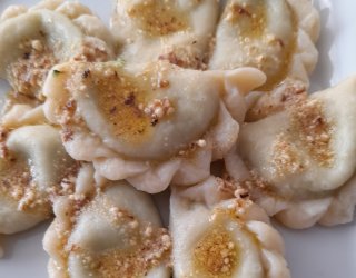 Pierogi z serem i szpinakiem