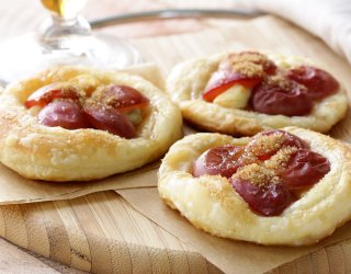 Ciasto francuskie z winogronami