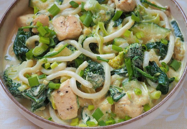 Zielone curry na śmietance