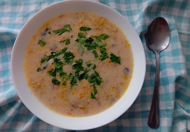 Zupa pieczarkowa
