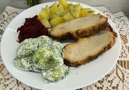 Schab pieczony- soczysty i idealny na rodzinny obiad