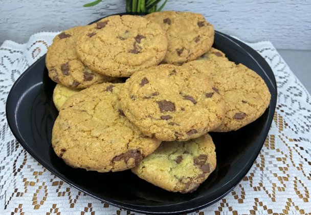 Chocolate Chip Cookies – amerykańskie ciasteczka z kawałkami czekolady