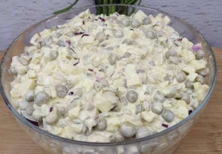 Sałatka z pieczarkami