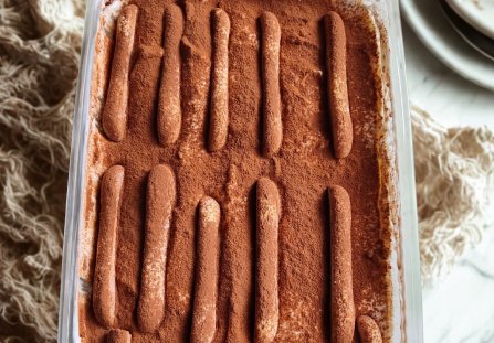 Deser z nasionami chia a'la Tiramisu.