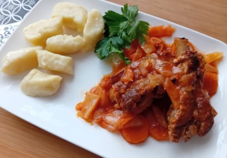 Żeberka w kapuście