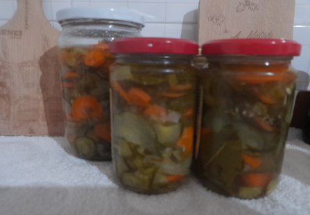 Sałatka warzywna na zimę