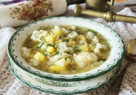 Szybka zupa kalafiorowa